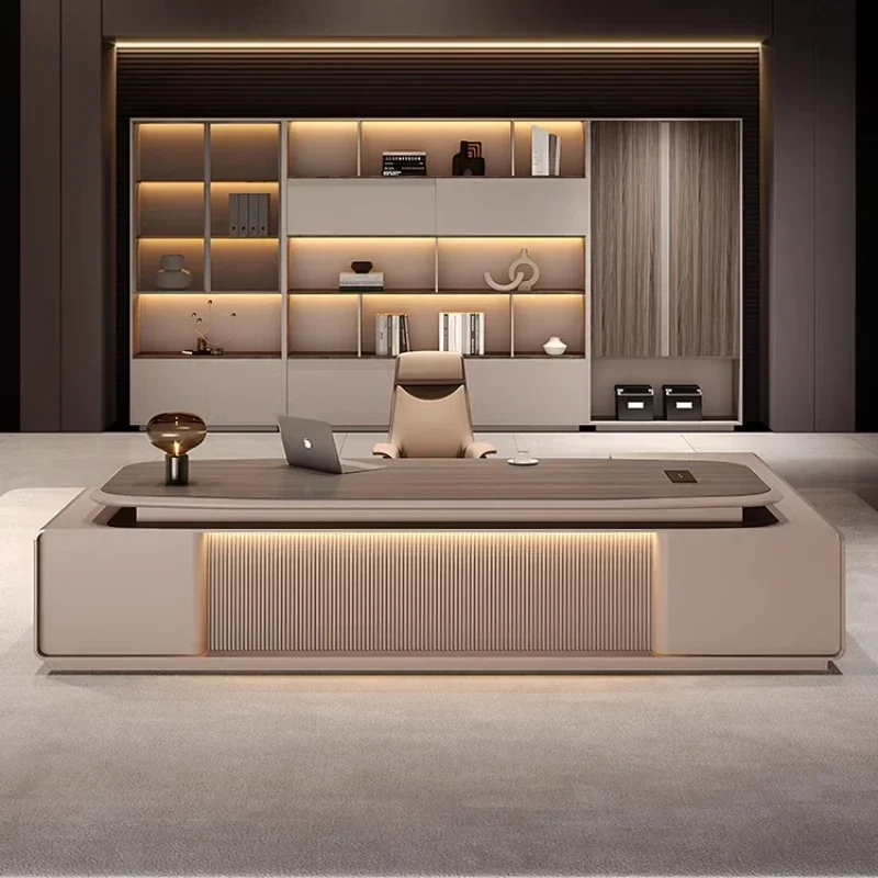 Supervisore leggero di lusso m - Office Furniture Rental recensione e prezzo